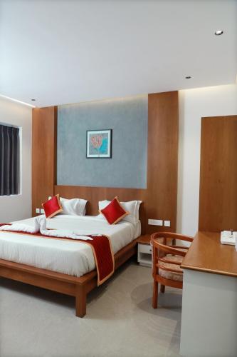Ritz Avenue Luxury Hotel — Mahe — photo 3