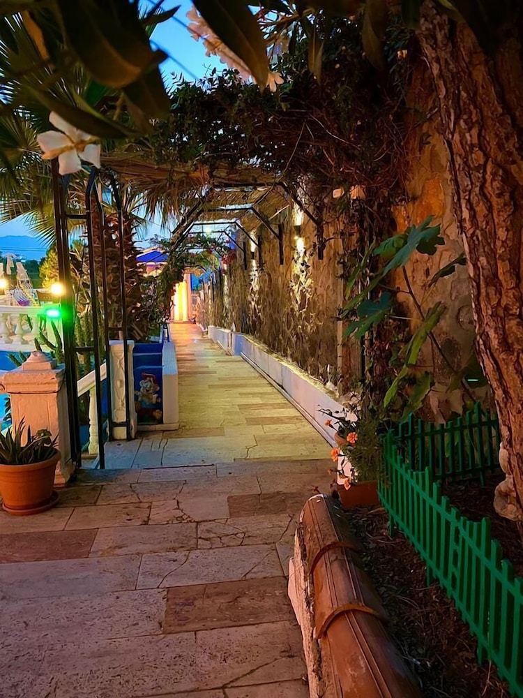 Aspat Hotel Bodrum Beach Restaurant — Bodrum — photo 2