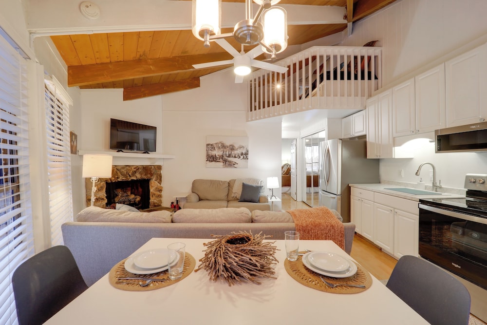 1 Mi to Beech Mountain Resort: Comfy Condo - photo 7