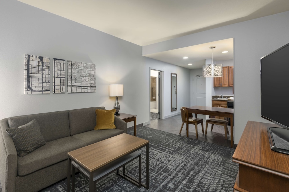 Homewood Suites by Hilton Phoenix North Happy Valley - photo 30