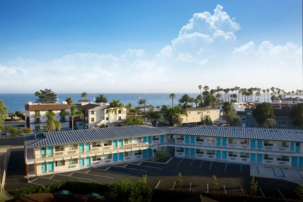 Motel 6 Santa Barbara CA Beach - photo 2