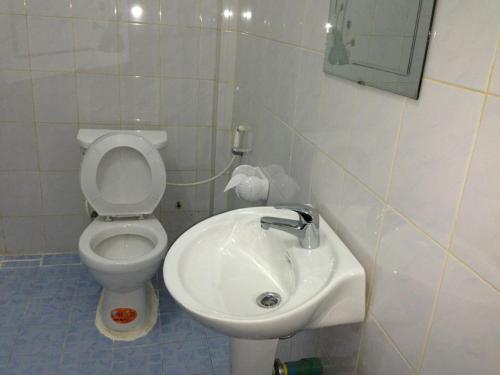 Duangkeomany Hotel — Muang Phonsavan — photo 3