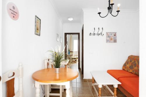 Estudio Pacifico 201 — 4-Star Luxury Hotel in Conil De La Frontera, Spain