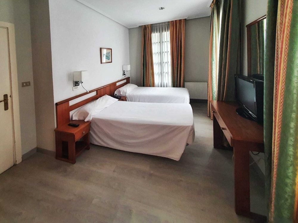 Hotel Lauaxeta in Mungia, Spain