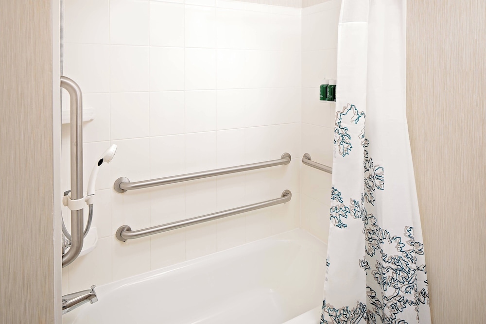 Residence Inn by Marriott Cherry Hill - photo 14