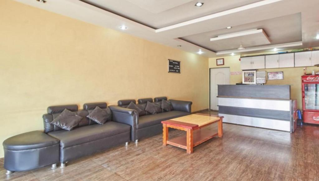 Hotel Sainiwas — Pune — photo 3