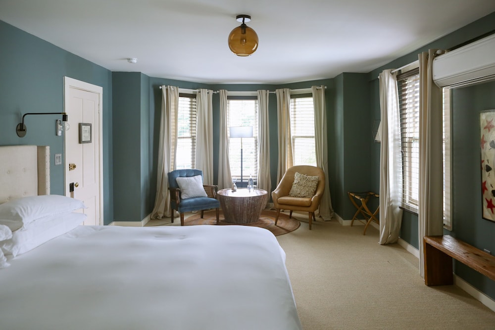 The North Branch Inn - photo 8