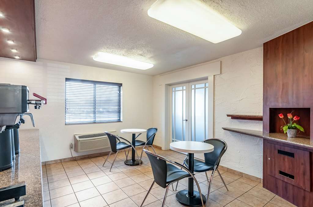 Motel 6 Naperville IL - photo 30