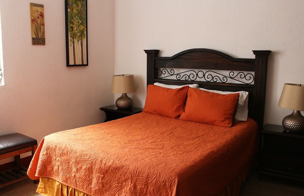 Habitaciones Eco Terrazas - last minute hotel in Guatemala City