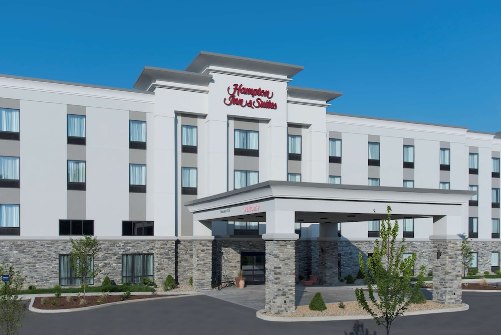 Hampton Inn & Suites Michigan City - photo 25