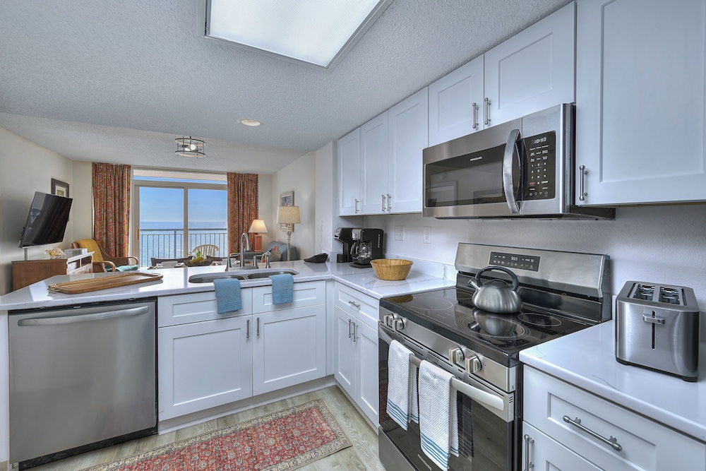 Roxanne Towers by Elliott Beach Rentals - photo 13