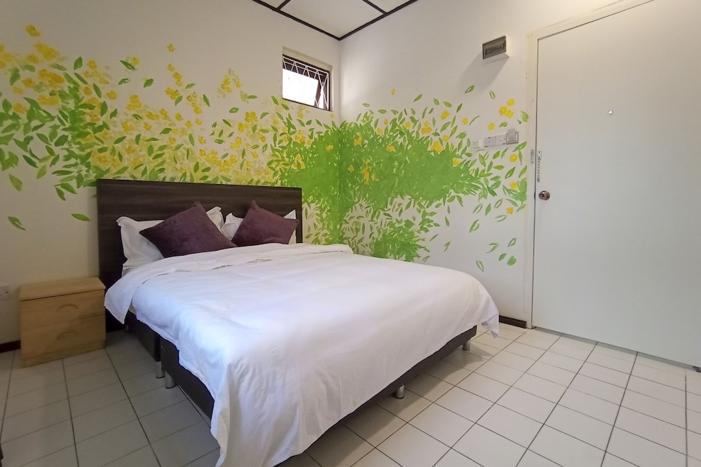 Ananda - carbon neutral hotel in Jaca