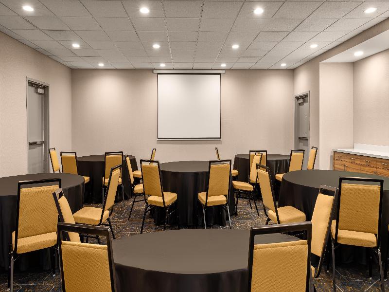 Hampton Inn & Suites Moline Quad City Int'l Aprt - photo 17