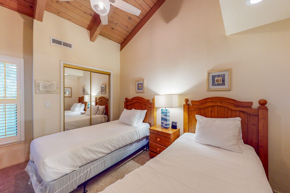 619 Lakefront - photo 15