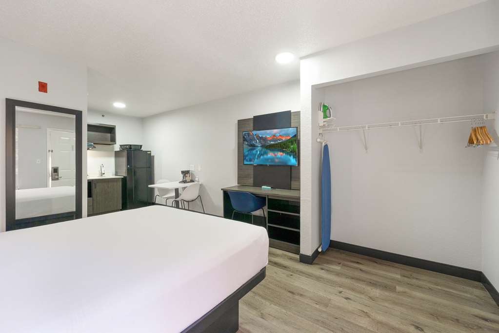 Studio 6 Extended Stay Tucker GA Atlanta Northlake - photo 7