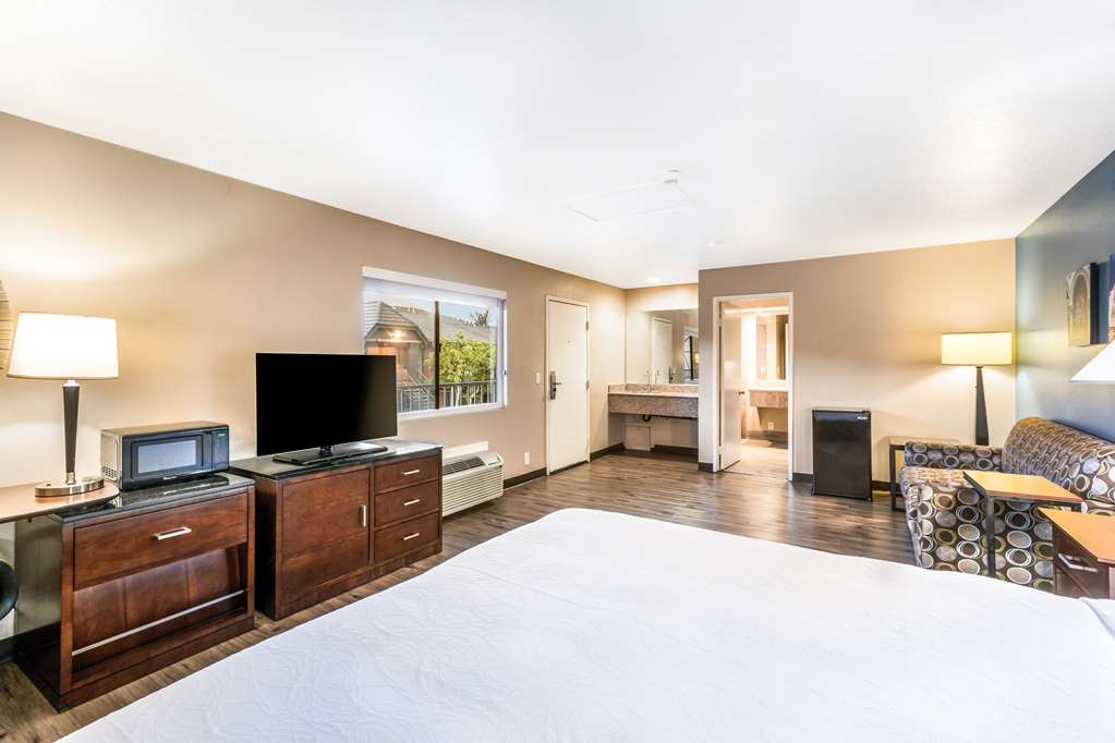 Hotel Hacienda at Ontario Ranch - photo 29