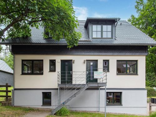 Rennsteig Trail Family Escape — hotel in Eisfeld