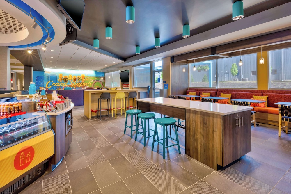 Tru By Hilton Comstock Park Grand Rapids - photo 28