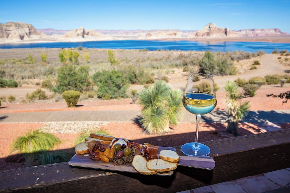 Lake Powell Resort - photo 16