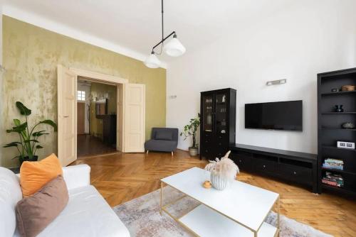2 bedrooms apt near Wenceslas sq — 4-Star Luxury Hotel in Prague, Czech Republic