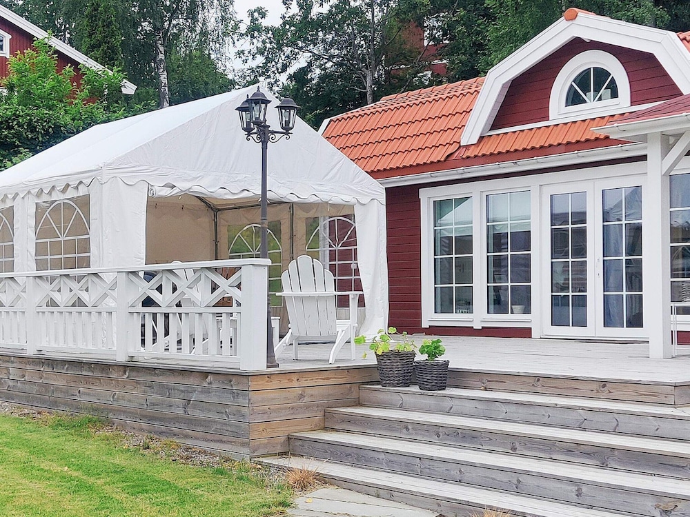 4 Person Holiday Home In Torshalla By Traum 19754288 — Torshaella
