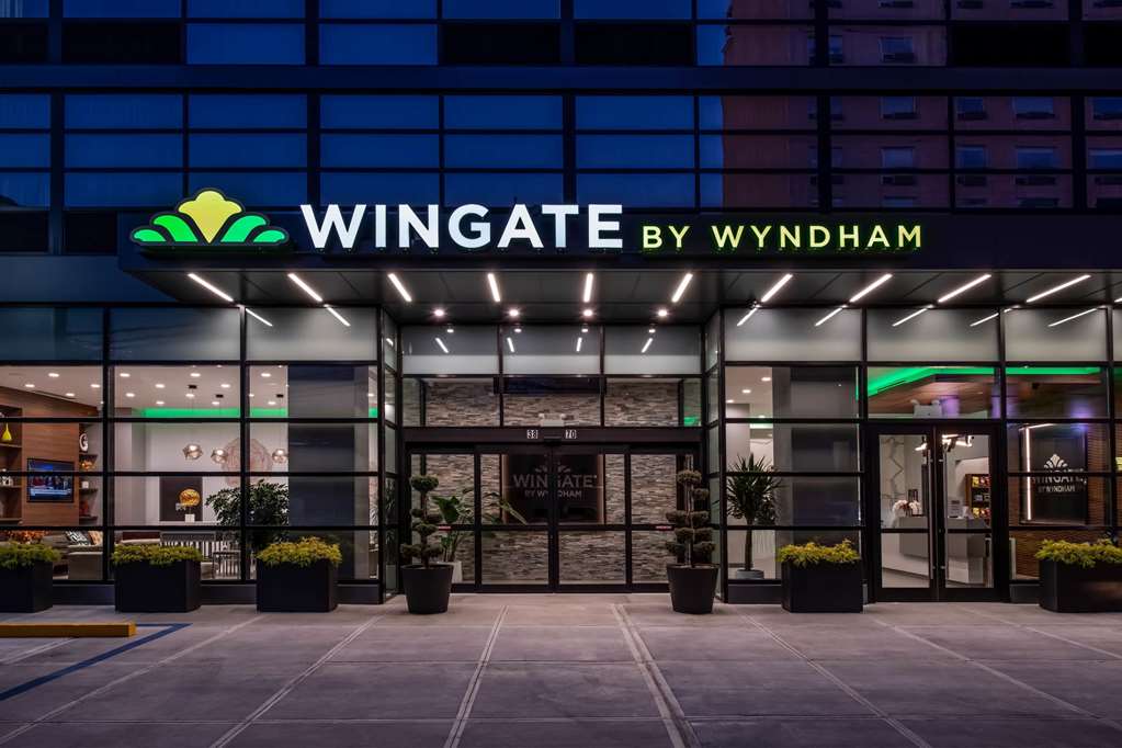 Wingate by Wyndham Long Island City - photo 3