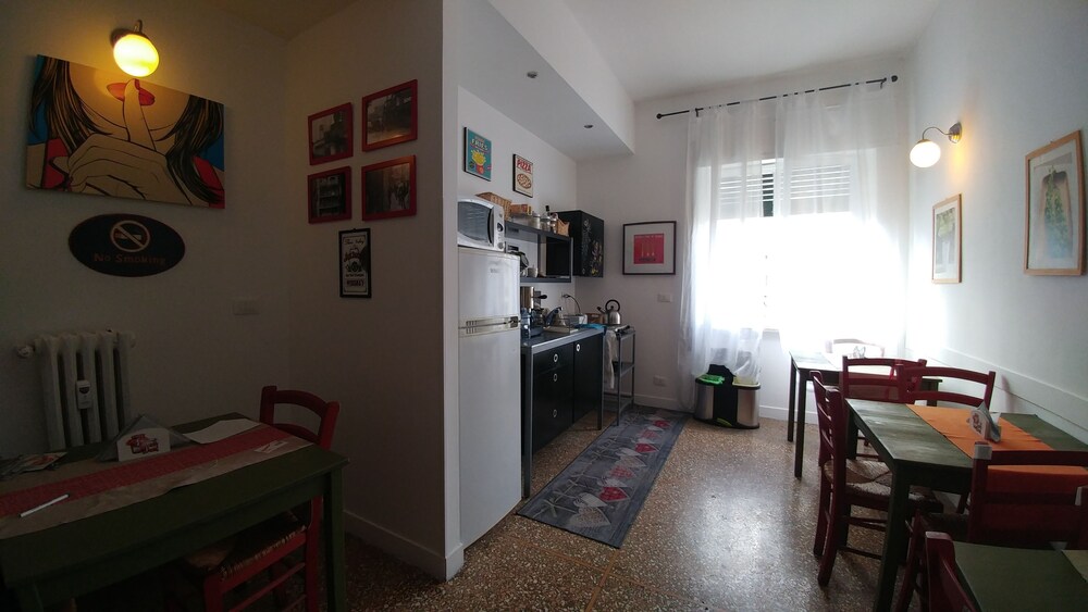 Ciak Rooms - last minute hotel in Rome