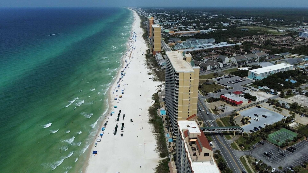 Emerald Isle Resort 1409 Beachfront Access Chairs Incl Pool Ocean Views - photo 24