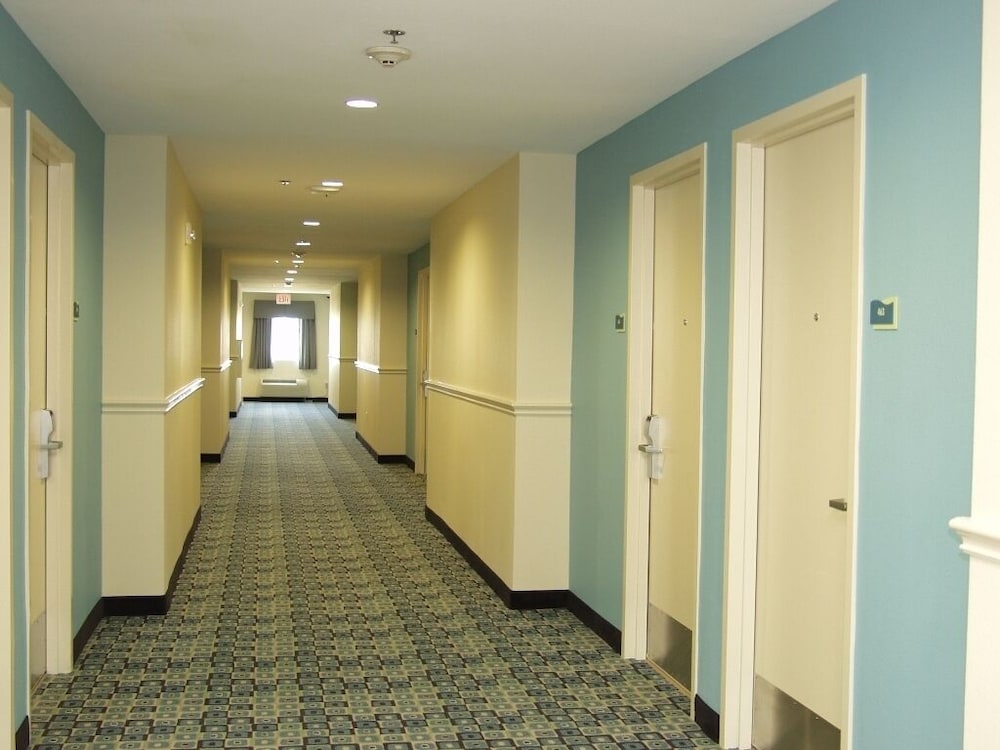 Inn at The Waterpark - photo 31