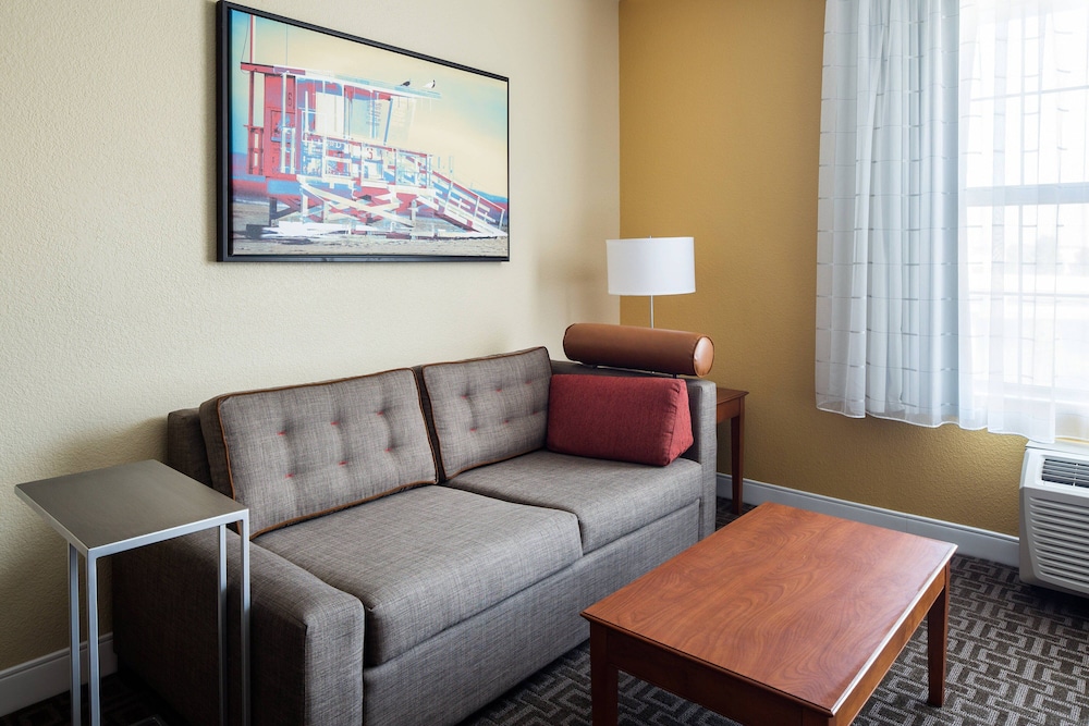 TownePlace Suites Los Angeles LAX Manhattan Beach - photo 17