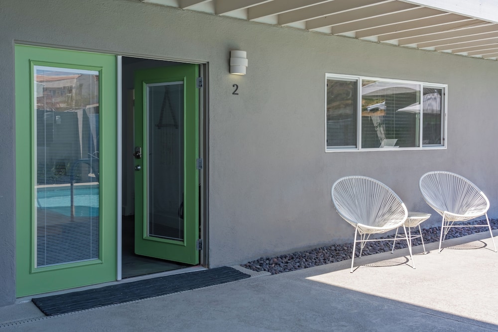 Desert Hot Springs Inn - photo 66