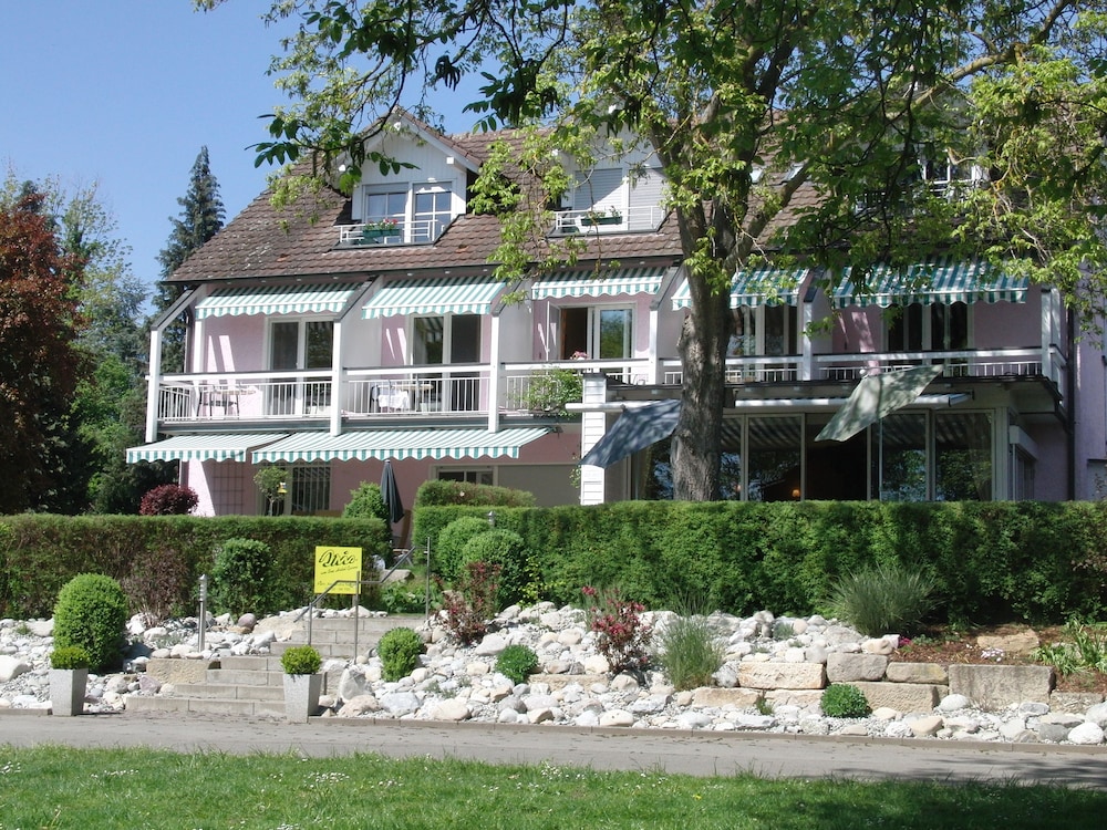 Iris am See garni in Radolfzell, Germany