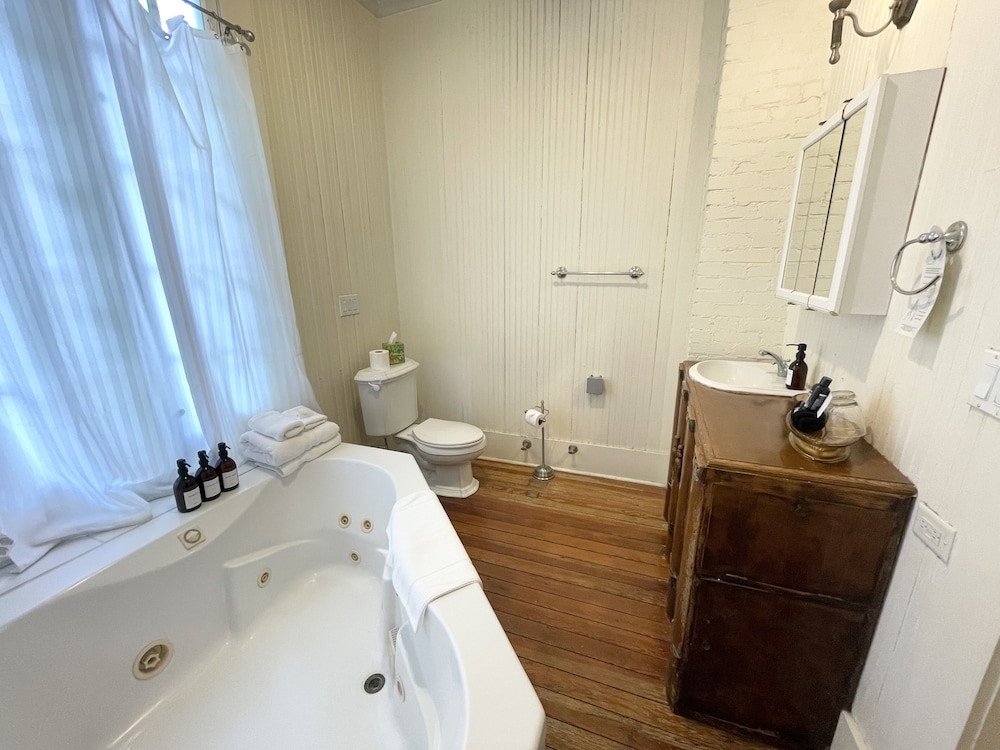 The Crystal River Inn - photo 52