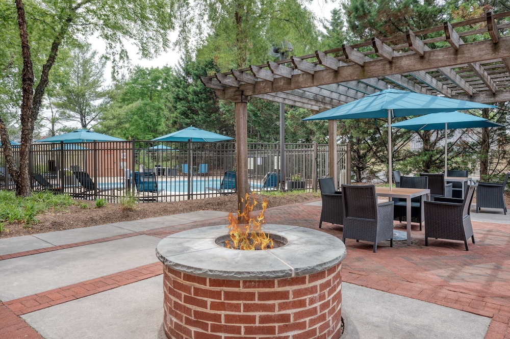 Hampton Inn Baltimore White Marsh - photo 60
