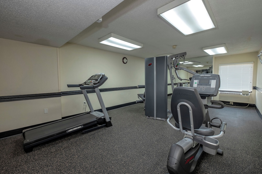 Red Roof Inn Charlotte University - photo 23