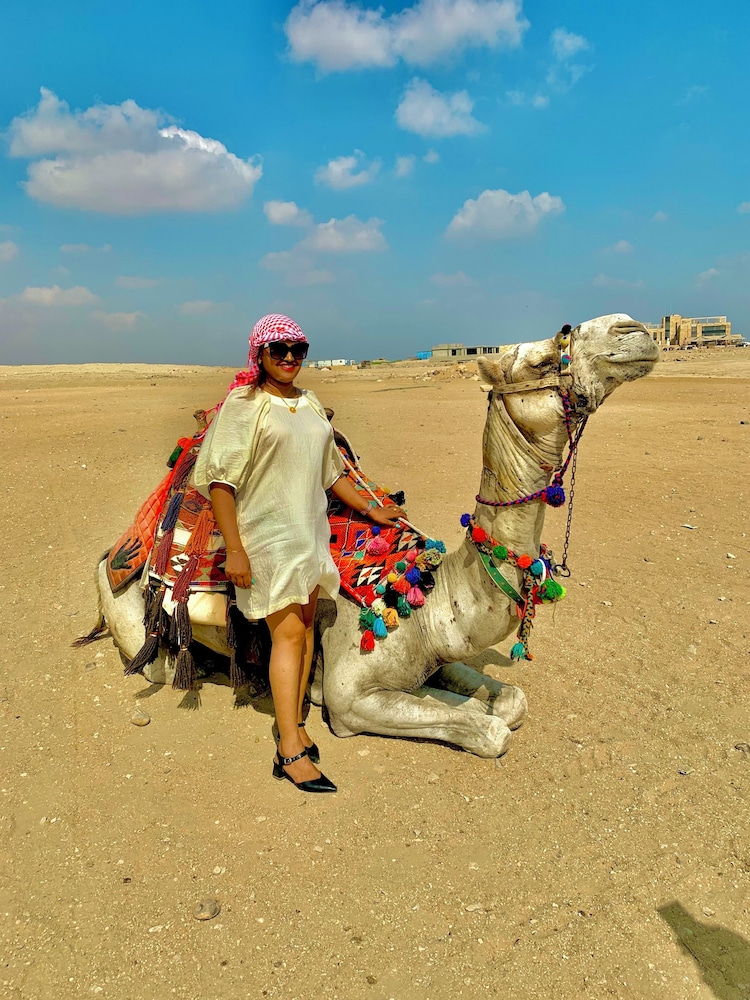 Cleopatra Egypt Pyramids View Foreigners only - last minute hotel in Giza