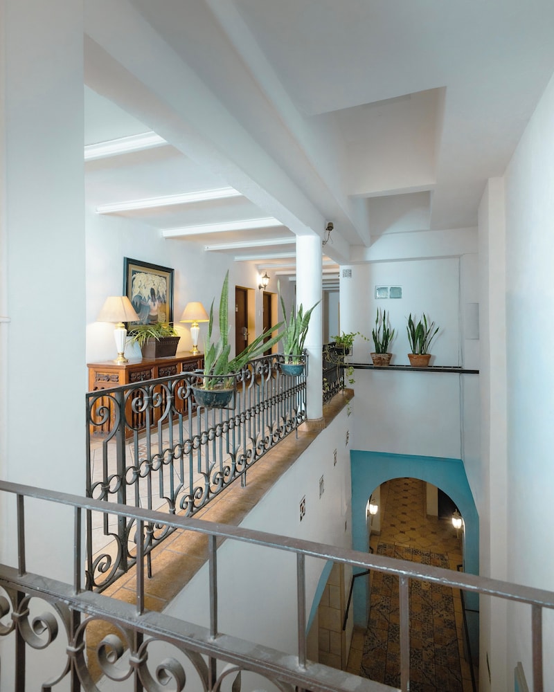 Hotel Suites Kino