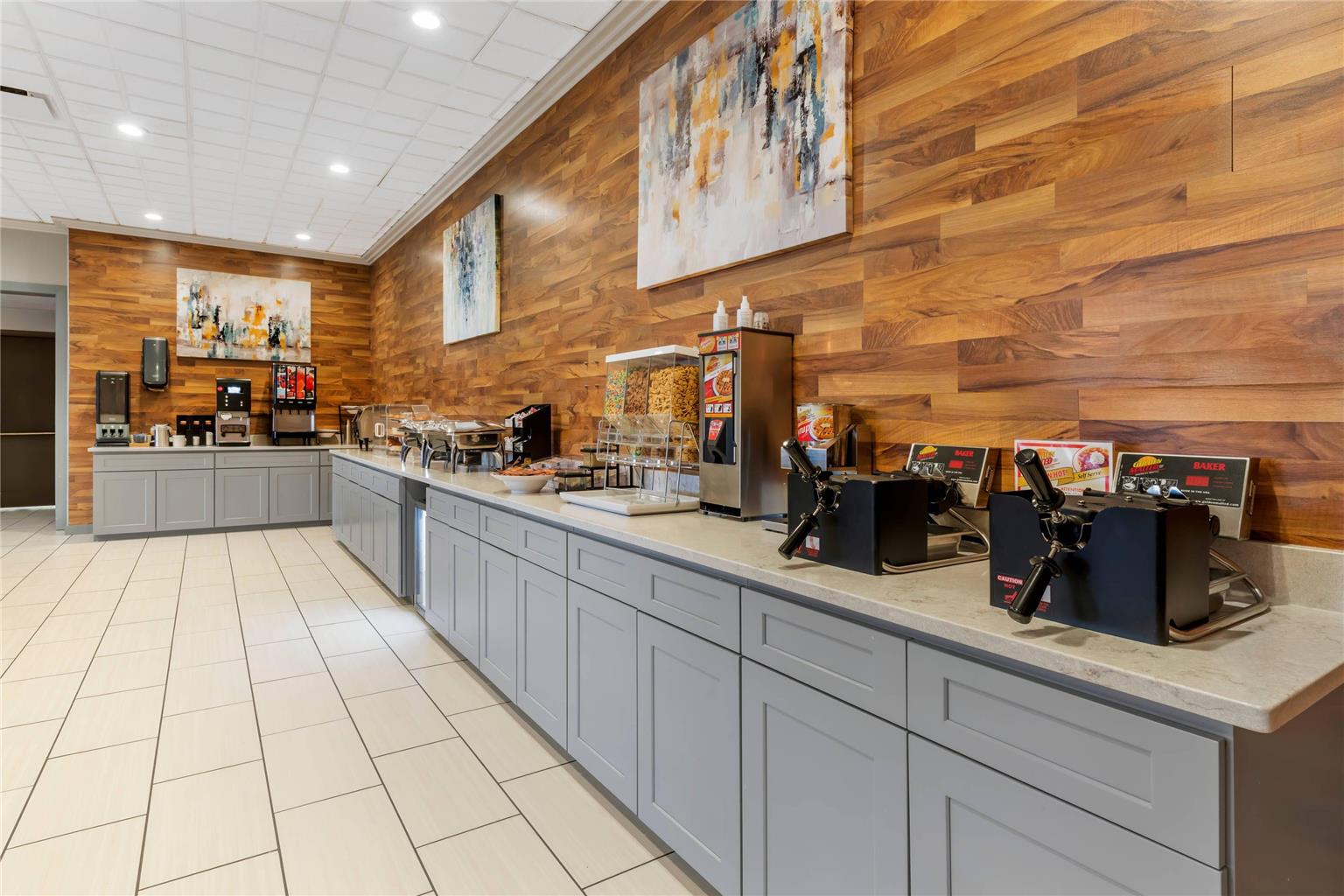 Comfort Inn Brooklyn Center MN - photo 27