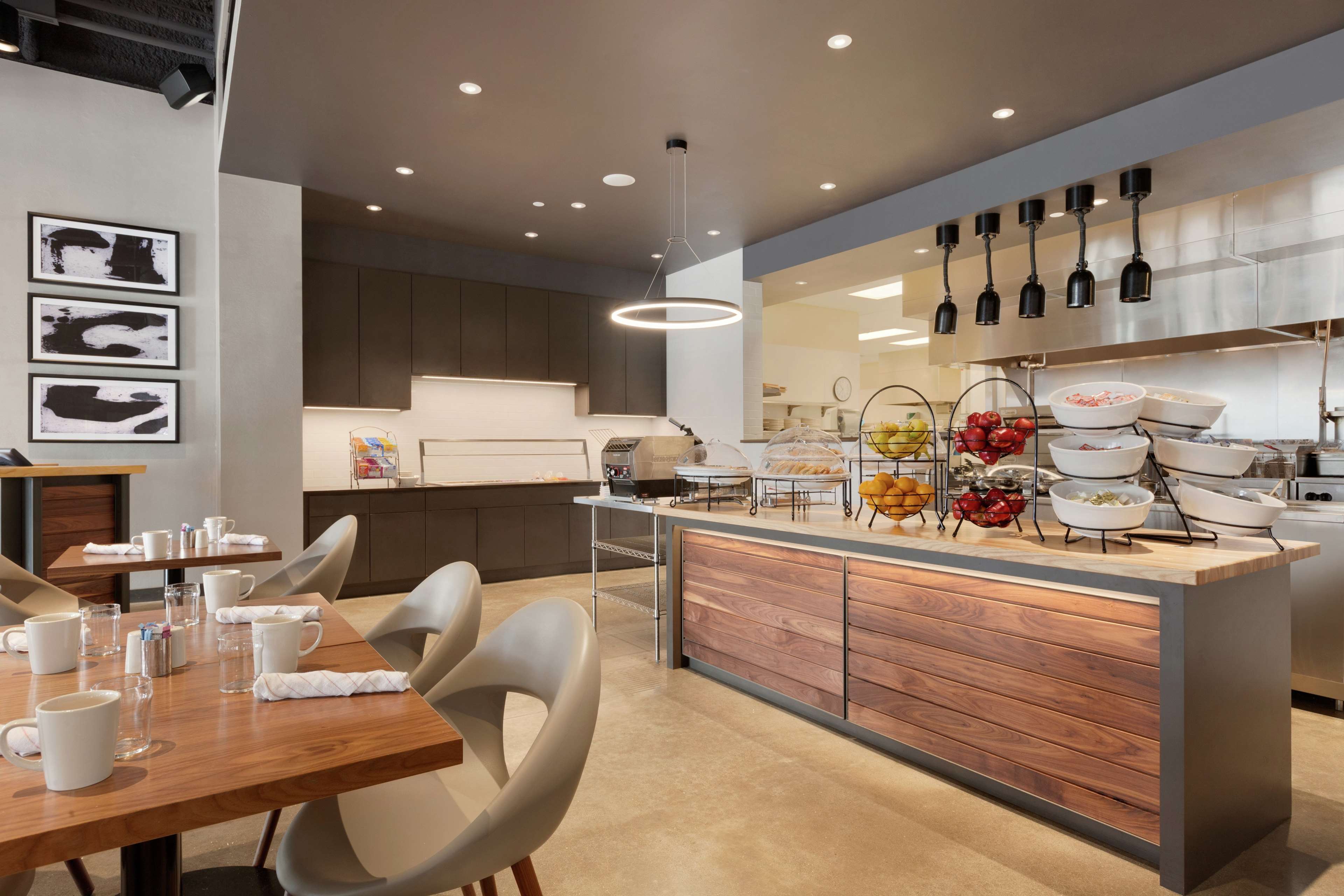 Hilton Garden Inn Rochester University & Medical Center - photo 13