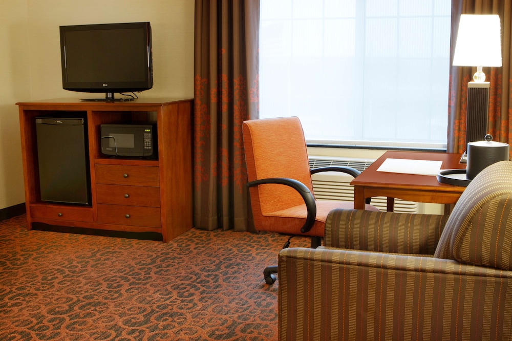 Hampton Inn Bangor - photo 16