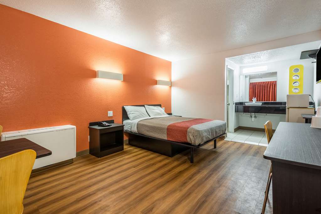 Motel 6 Schenectady NY - photo 11