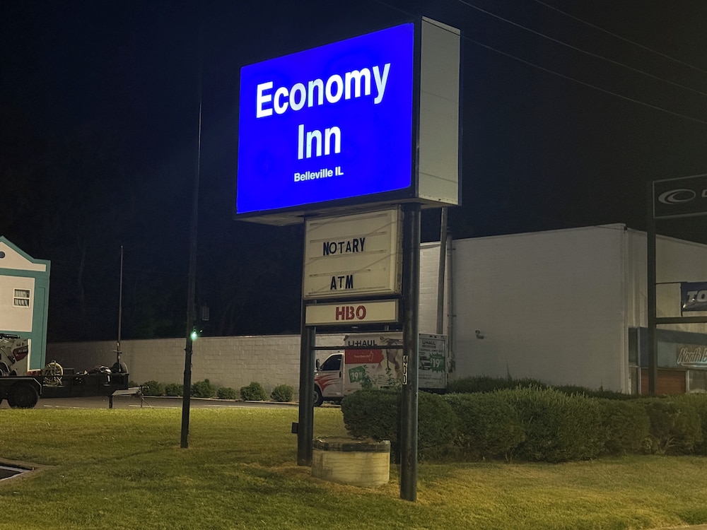 Economy Inn - last minute hotel in Belleville