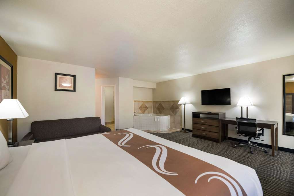Quality Inn & Suites Lufkin - photo 25