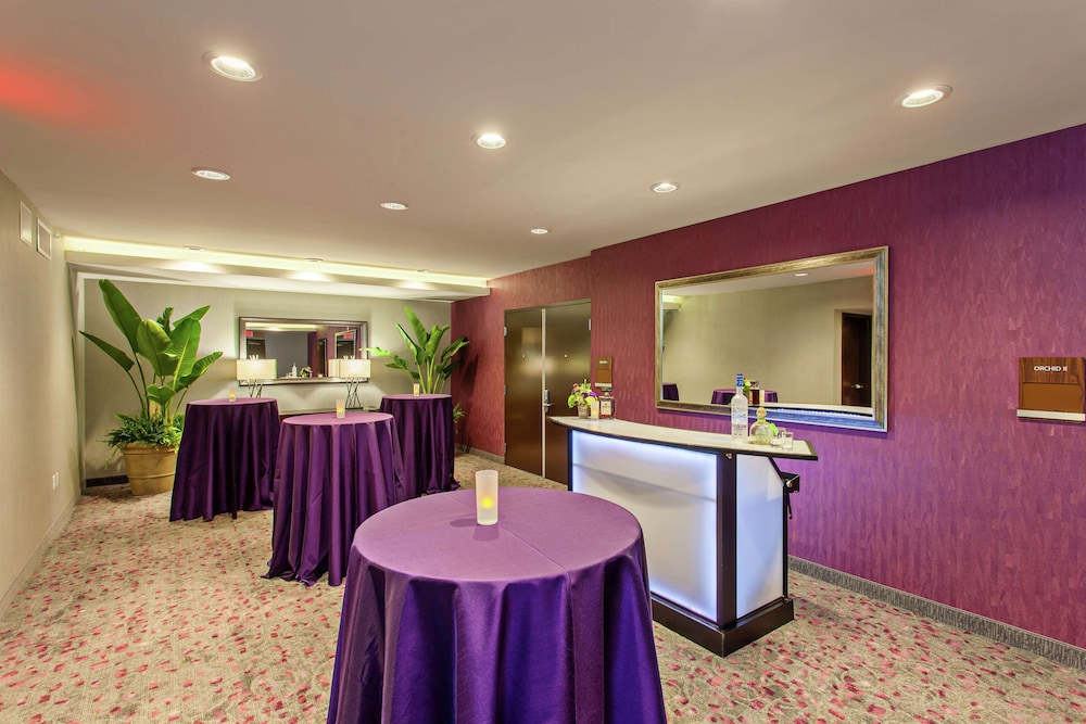 Hilton Garden Inn Irvine Orange County Airport - photo 38