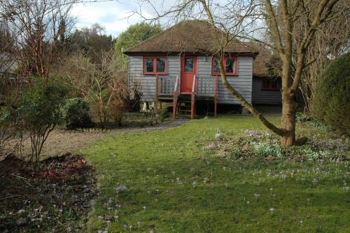 The Granary at Palm Tree House in S.E. Kent — Lyminge — photo 2