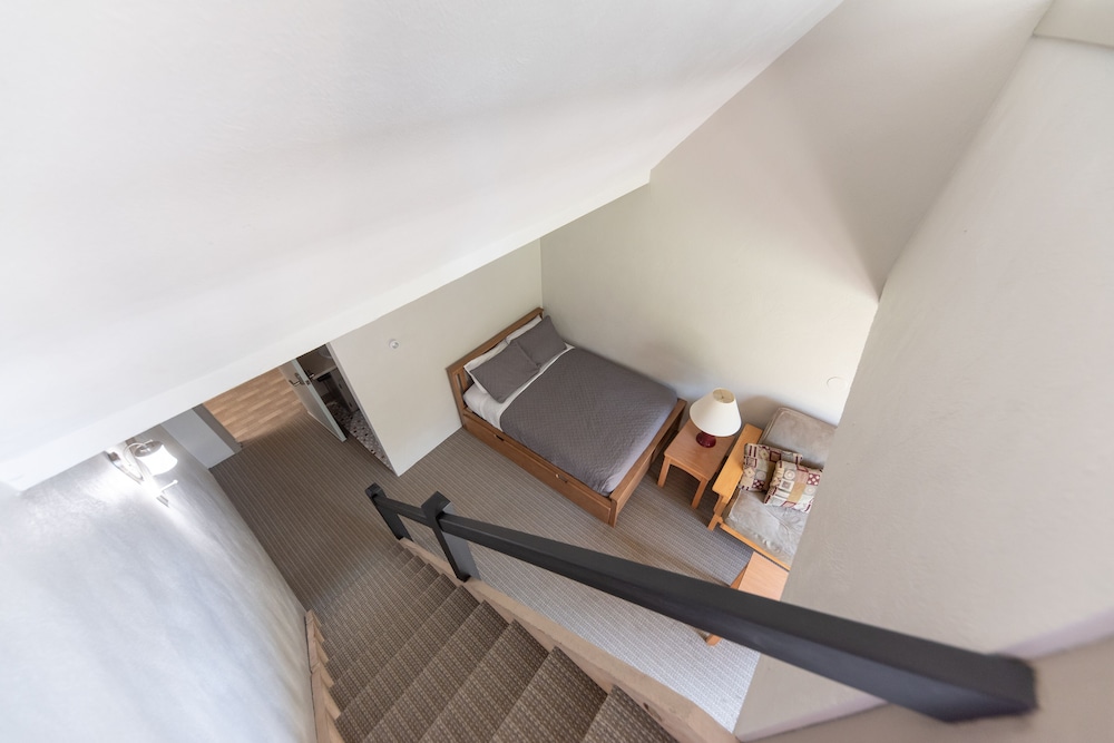 Sugarloaf Inn - photo 19