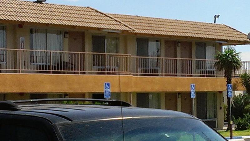 Knights Inn Palmdale Lancaster Area - photo 17