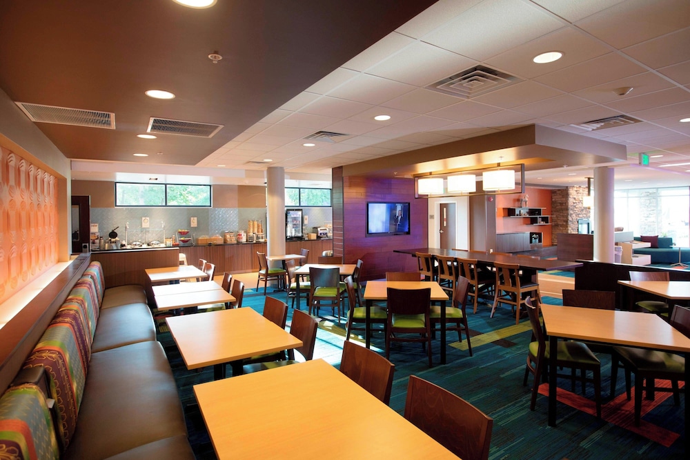 Fairfield Inn & Suites by Marriott Detroit Lakes - photo 54