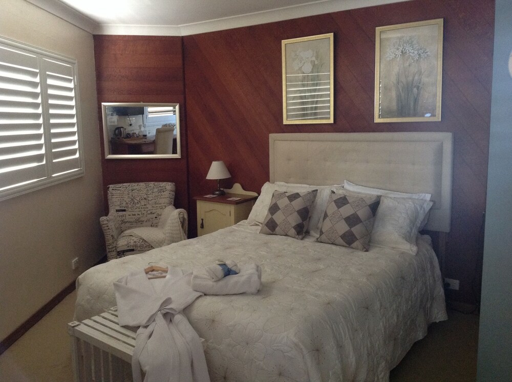 Rooftops Bed & Breakfast — 4-Star Luxury Hotel in Grafton, Australia