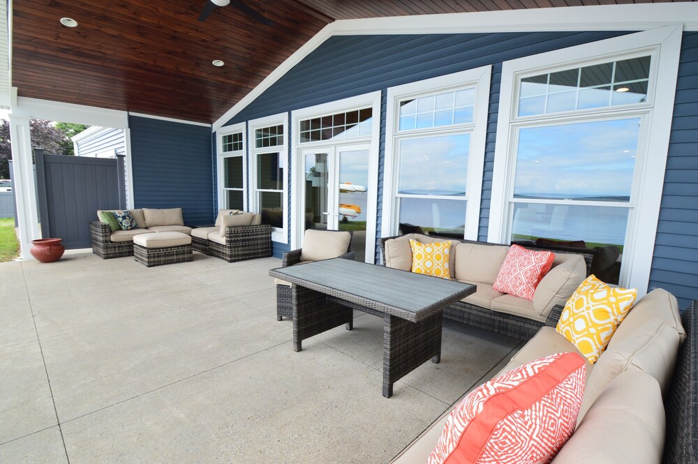 Waters Edge B&B Resort - photo 36